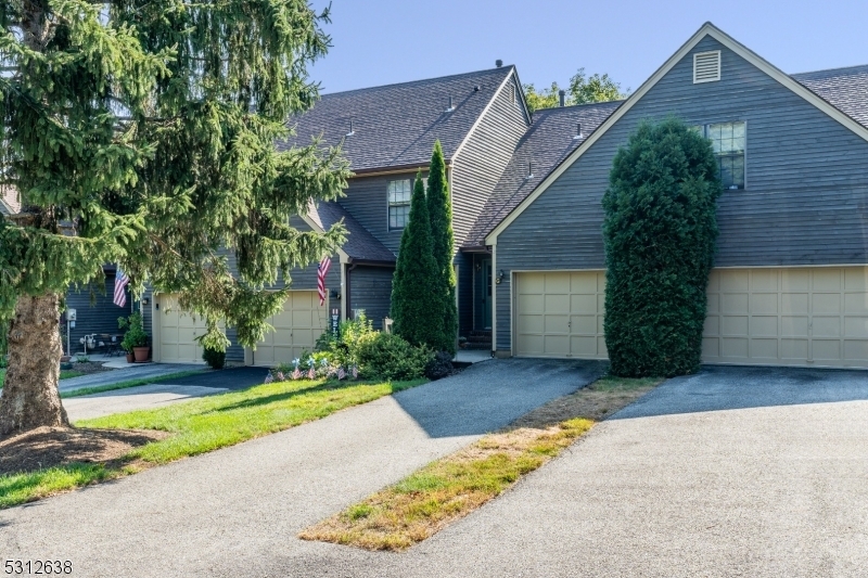 Property Photo: 46 Manchester Ln G NJ 07480