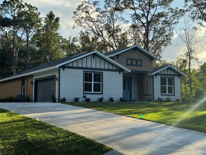 Property Photo:  742 W Keller Street  FL 34442 