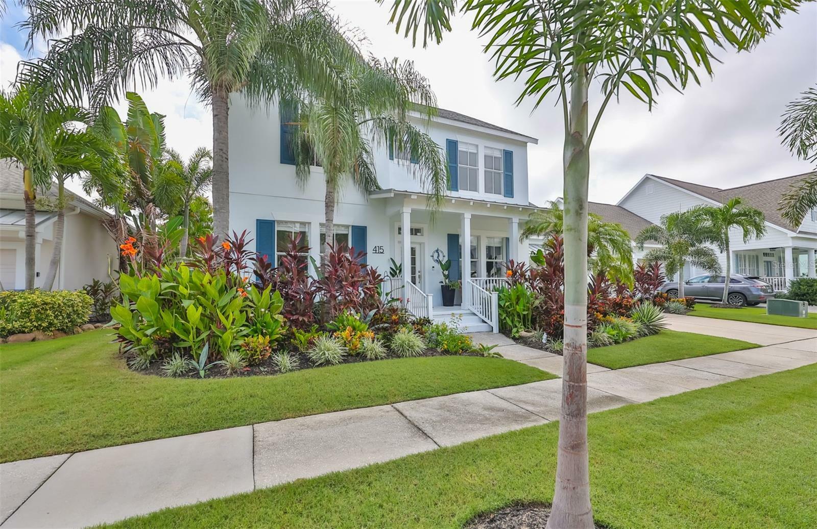 Property Photo:  415 Islebay Drive  FL 33572 