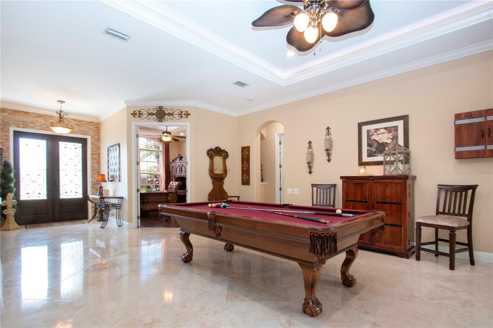 Property Photo:  319 Blackbird Court  FL 34212 