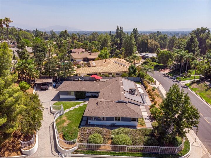 Property Photo: 11800 Susan Drive CA 91344
