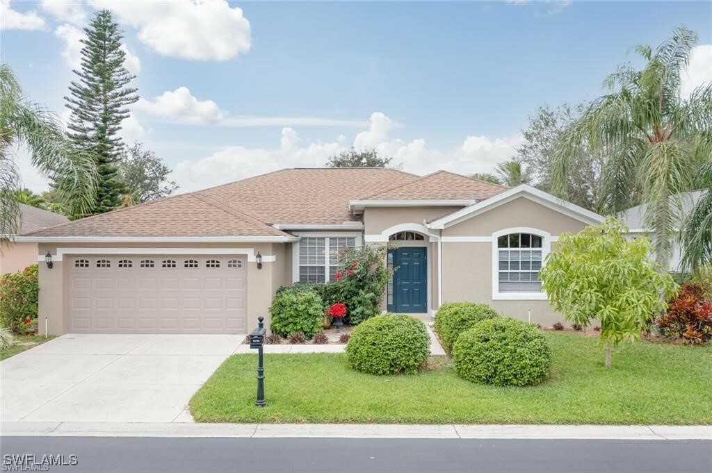 Property Photo:  12790 Meadow Hawk Drive  FL 33912 