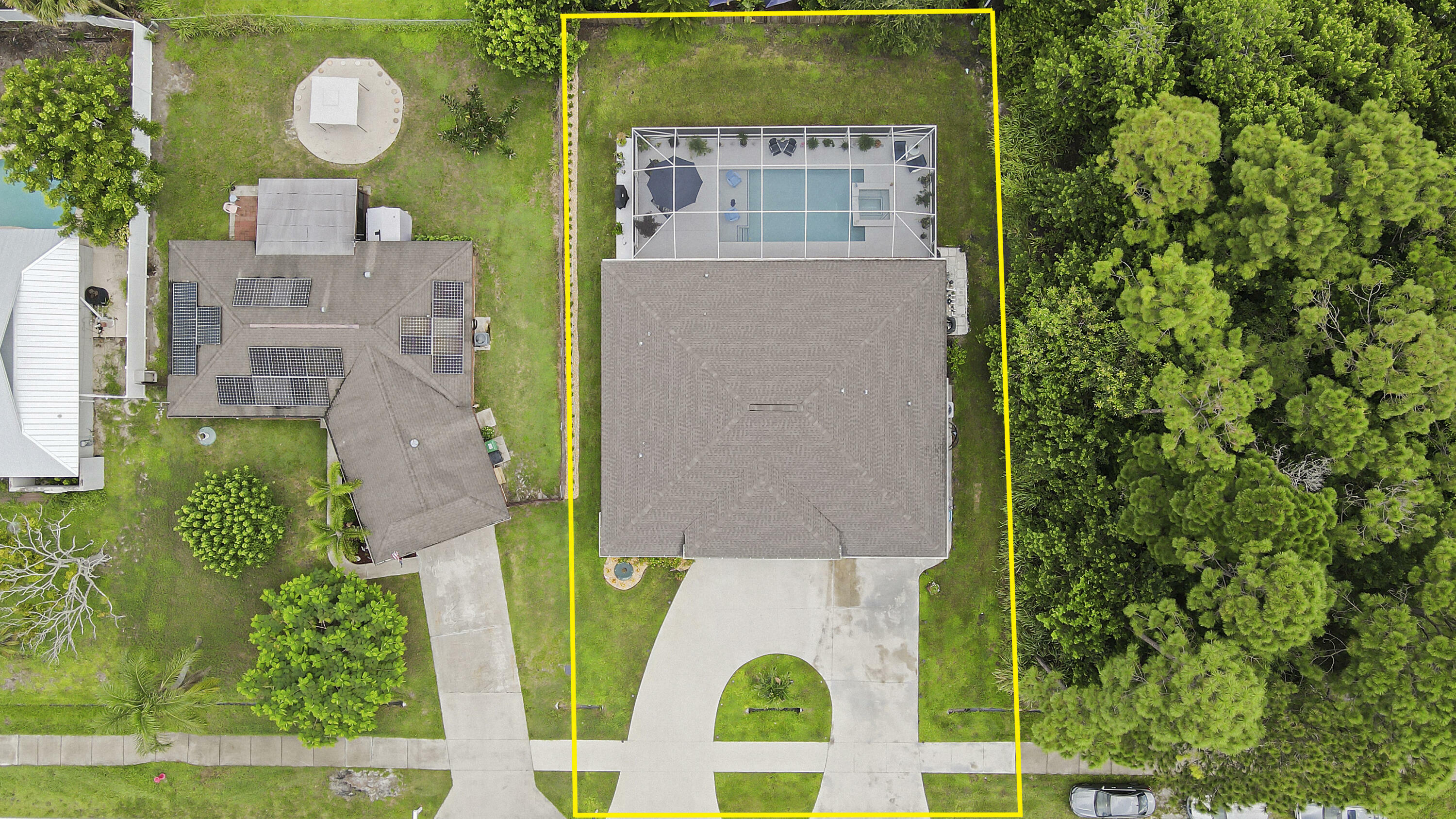 Property Photo:  145 SW Oakridge Drive  FL 34984 