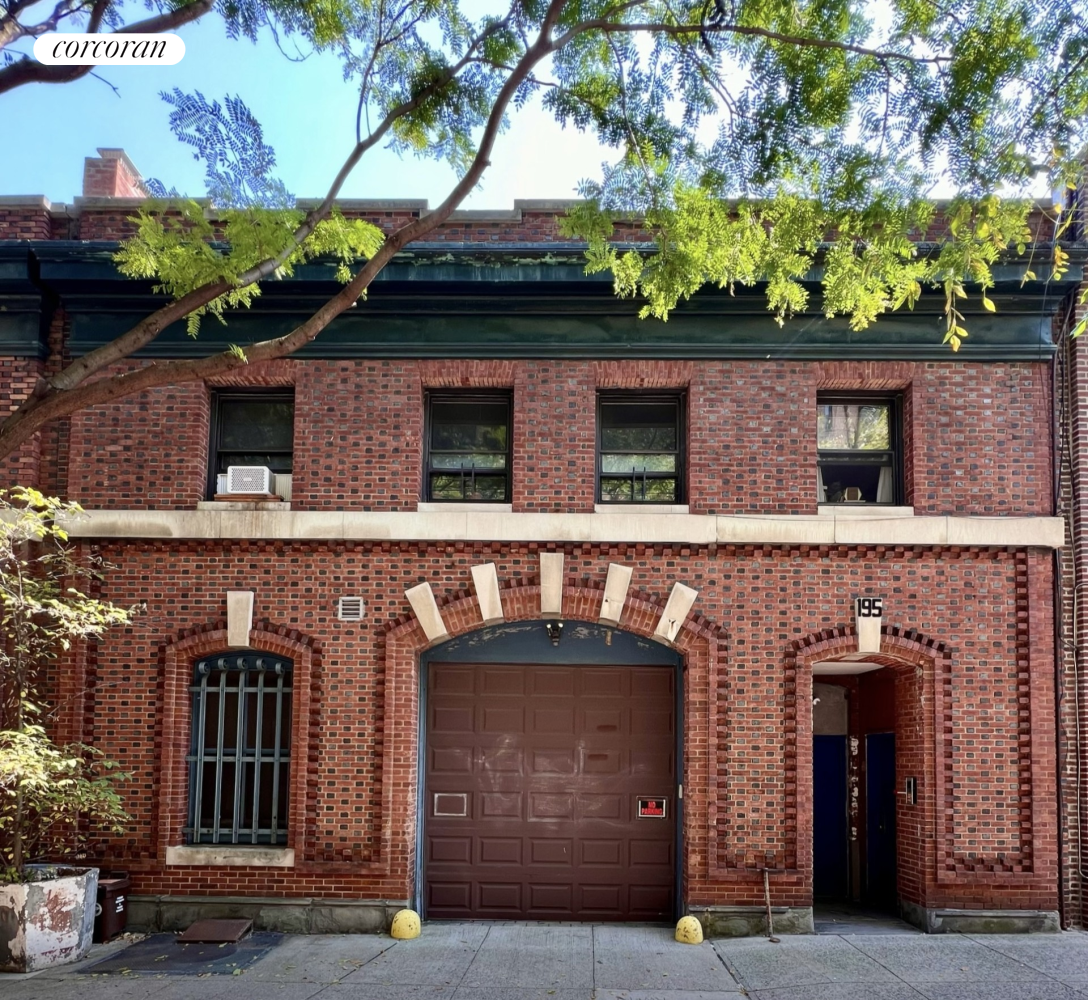 Property Photo: 195 Waverly Avenue NY 11205