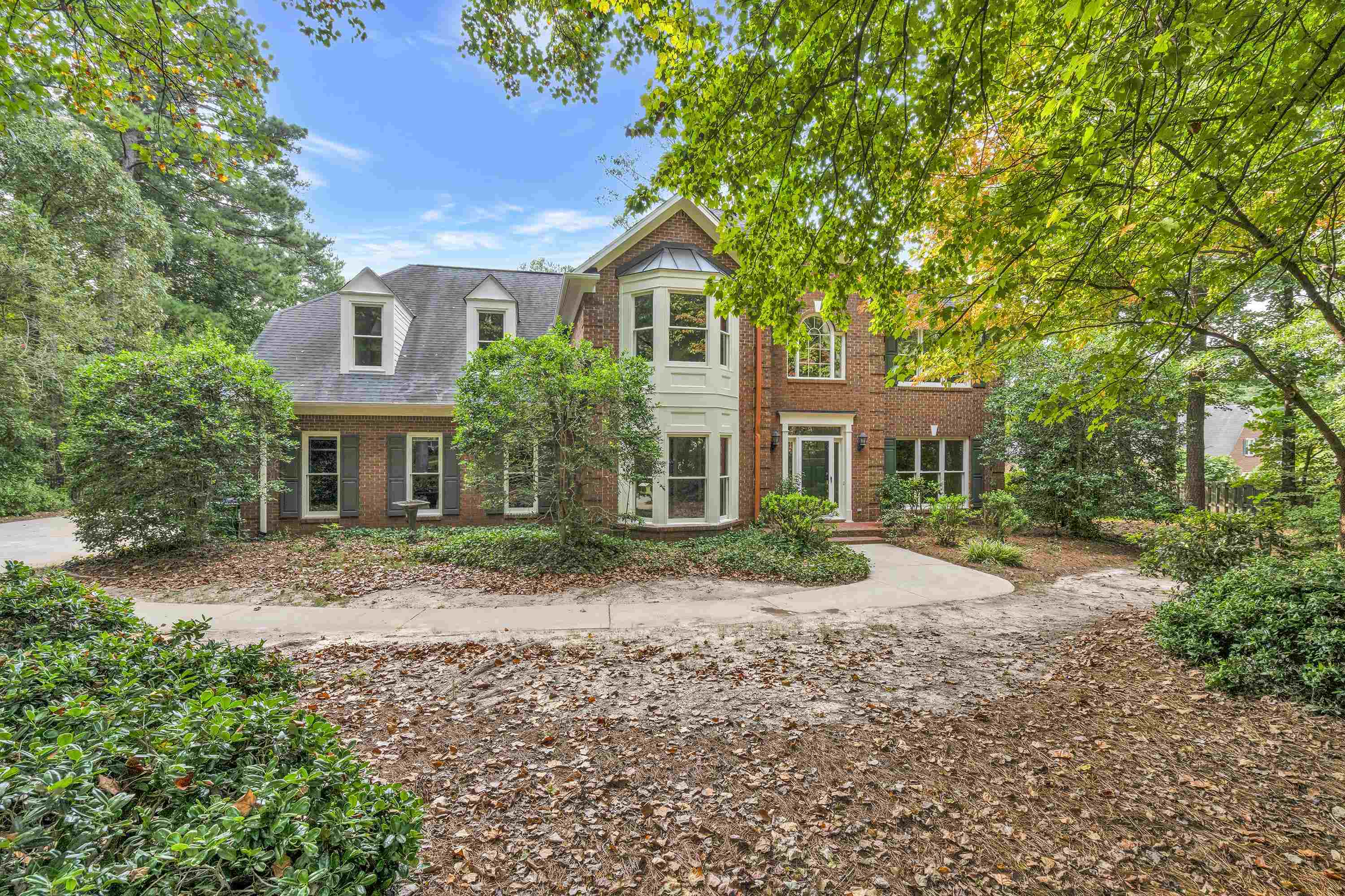 Property Photo:  410 E Woodbury Lane  SC 29301 