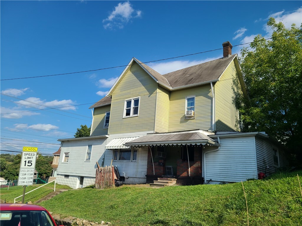 Property Photo:  500 Center Ave  PA 16001 