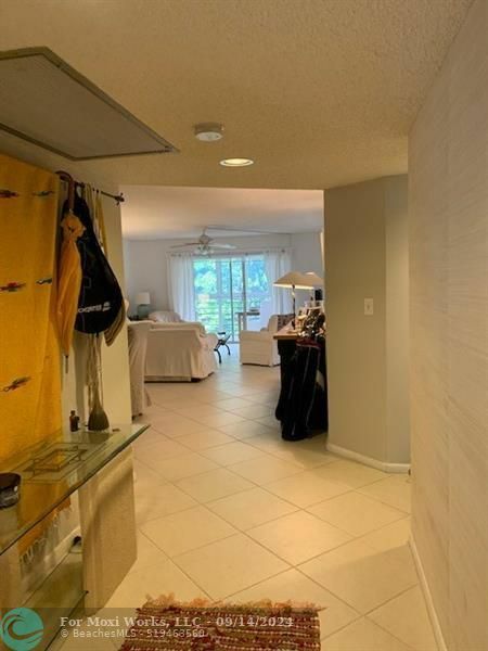 Property Photo:  1601 Abaco Dr C3  FL 33066 