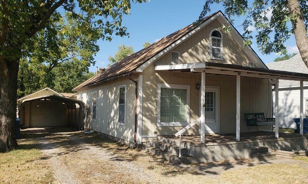 Property Photo:  114 W Polk Street  KS 67337 