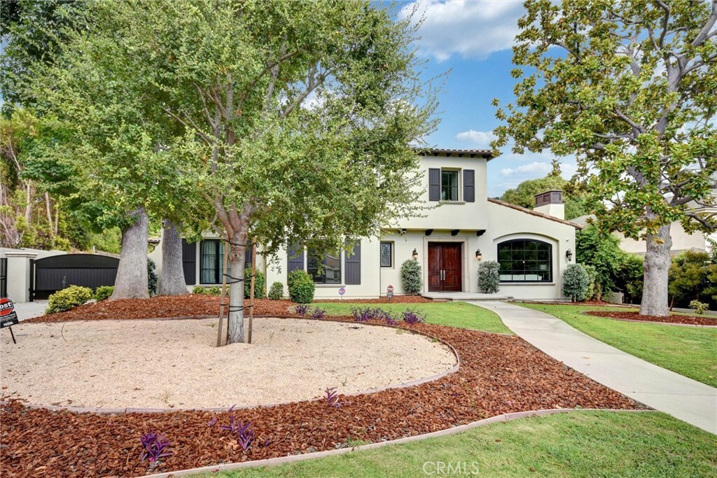 Property Photo: 627 Hampton Road CA 91006