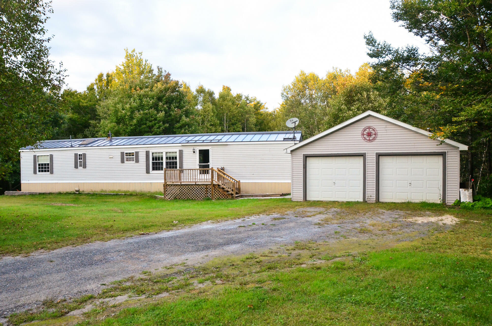 Property Photo:  40 Wildwood Drive  ME 04330 