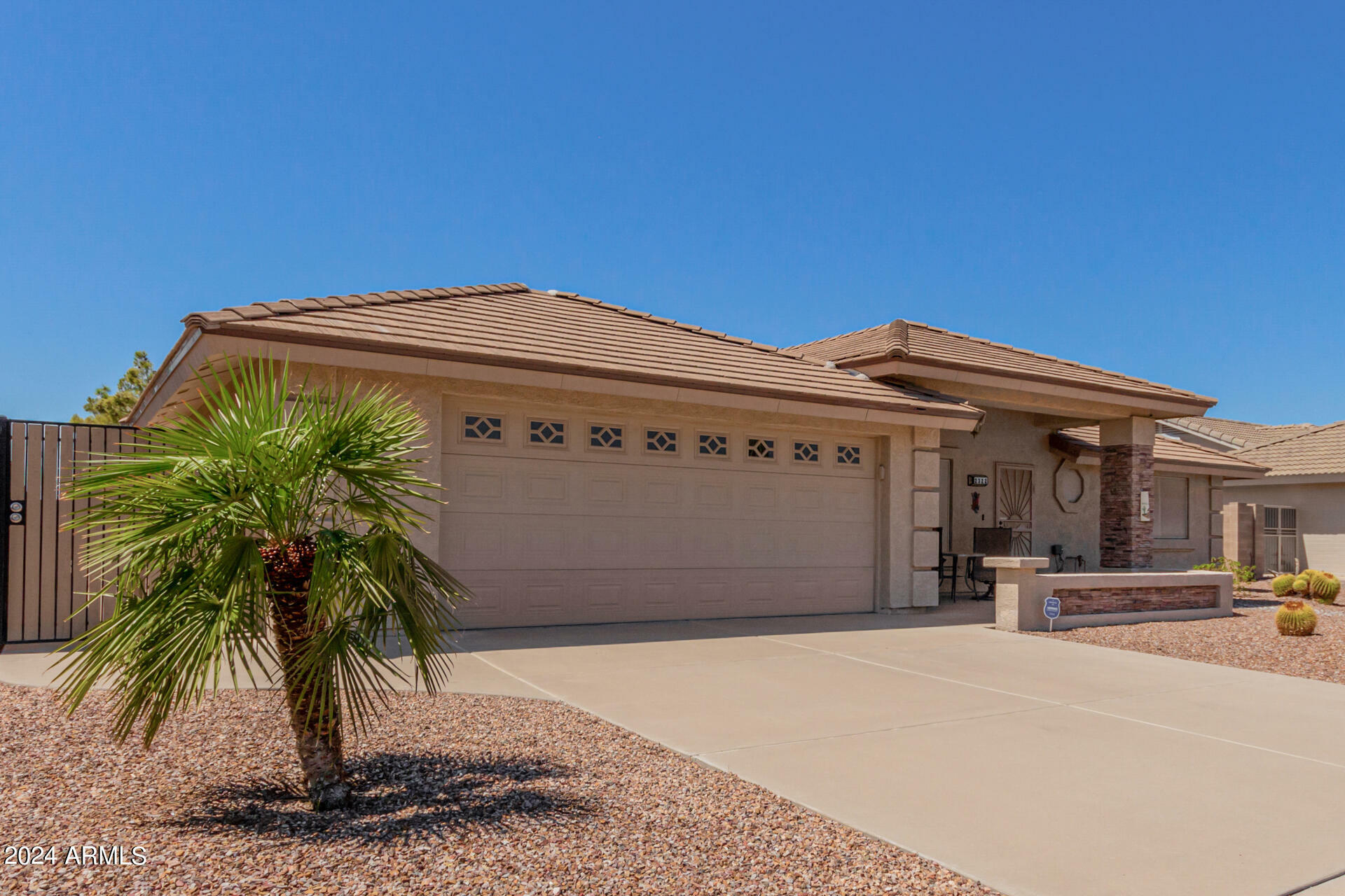 Property Photo:  2322 S Copperwood --  AZ 85209 