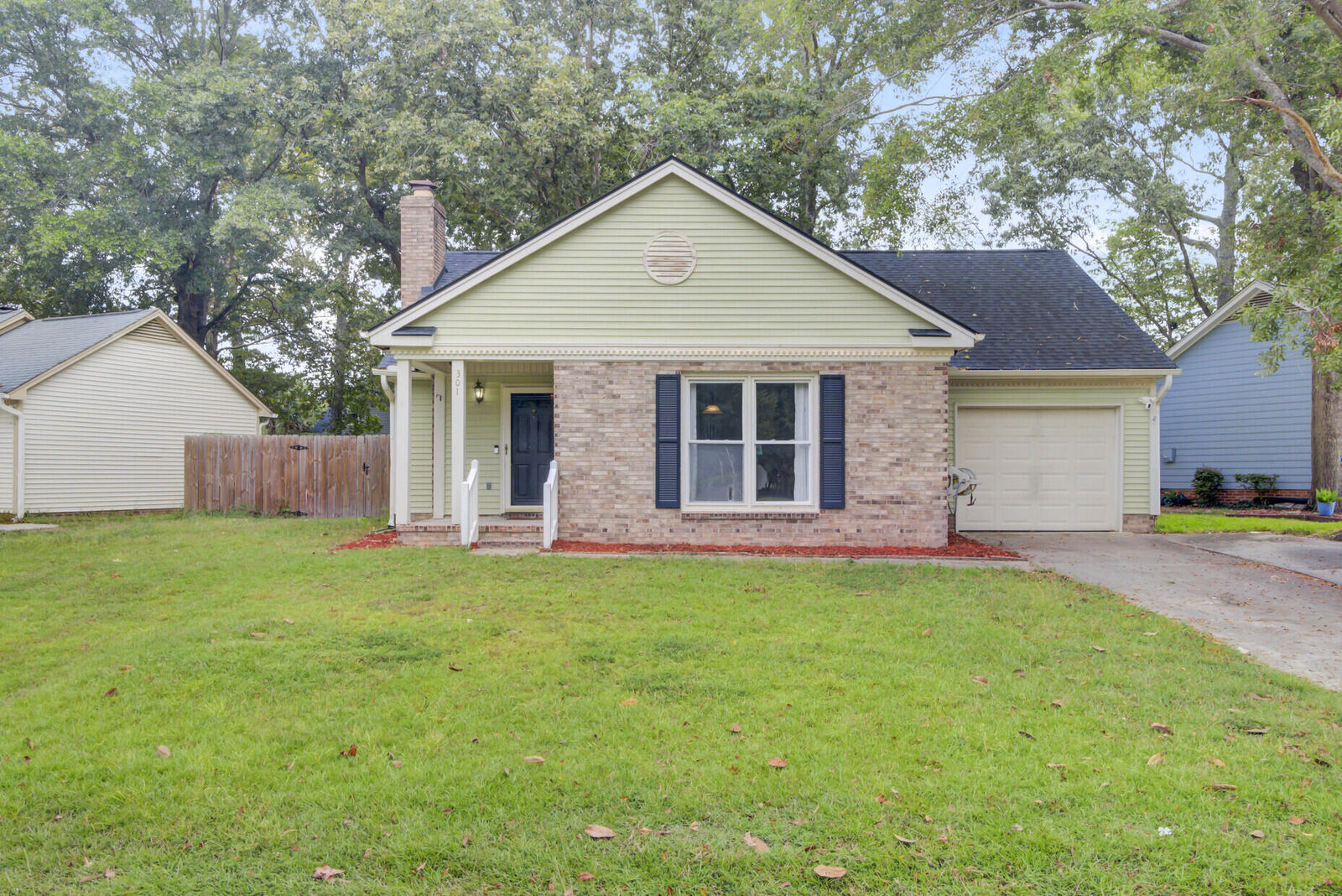 Property Photo: 301 Hamlet Road SC 29485