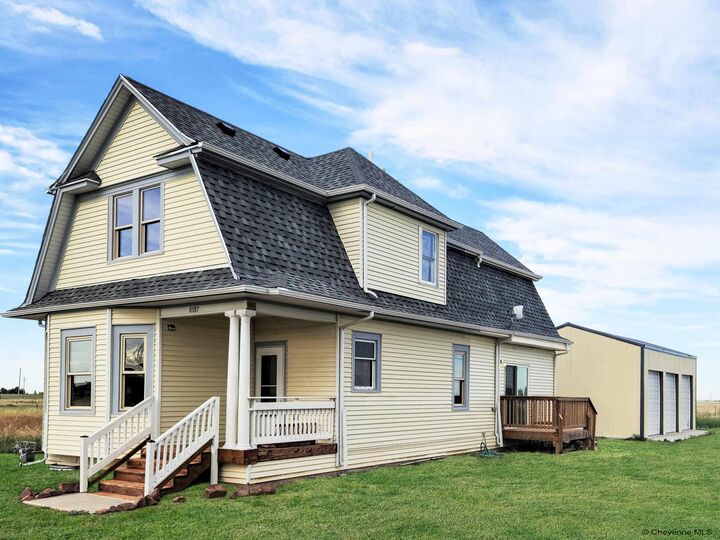 8017 Buckboard Rd  Cheyenne WY 82009 photo