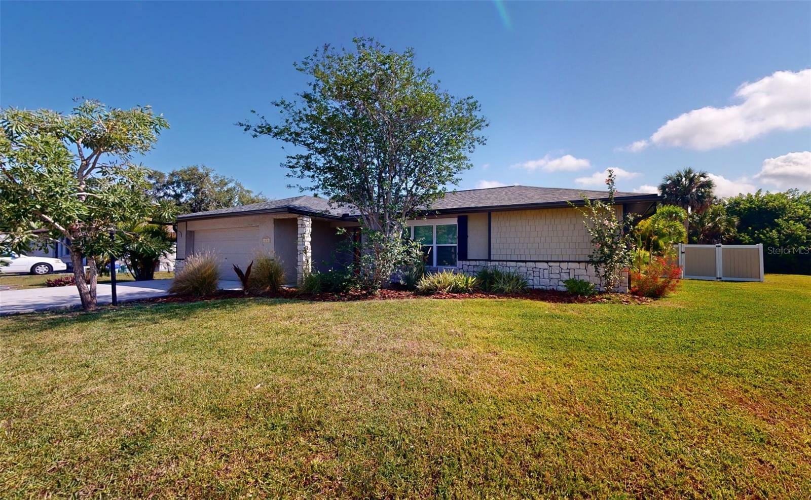 Property Photo:  20280 Macon Lane  FL 33952 