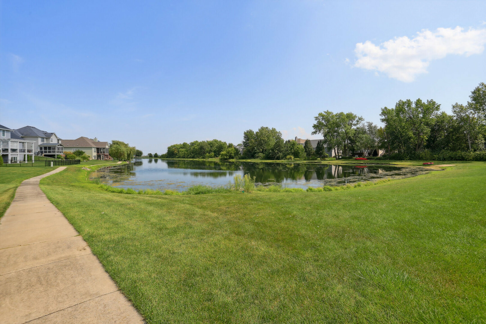 Property Photo:  601 Lake Falls Boulevard  IL 61874 