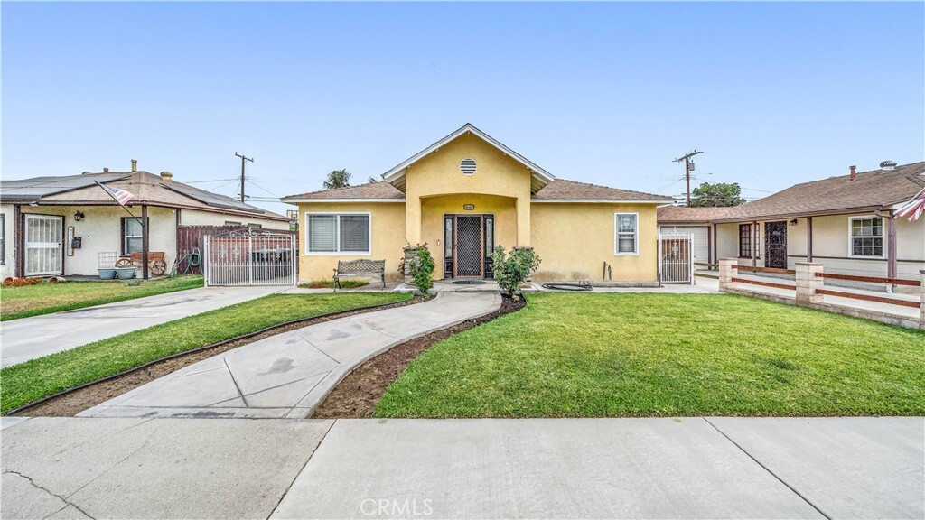 Property Photo:  14102 Graystone Avenue  CA 90650 