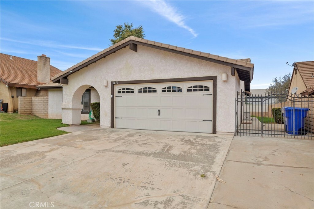 Property Photo:  12670 Sandburg Way  CA 92313 