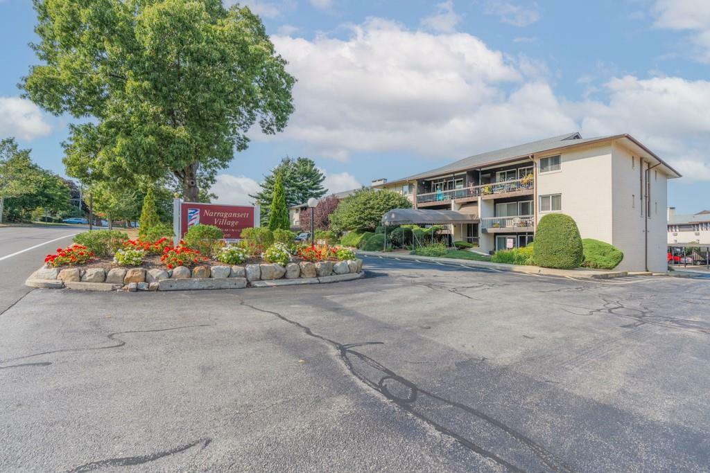 Property Photo:  400 Narragansett Parkway West B1  RI 02888 