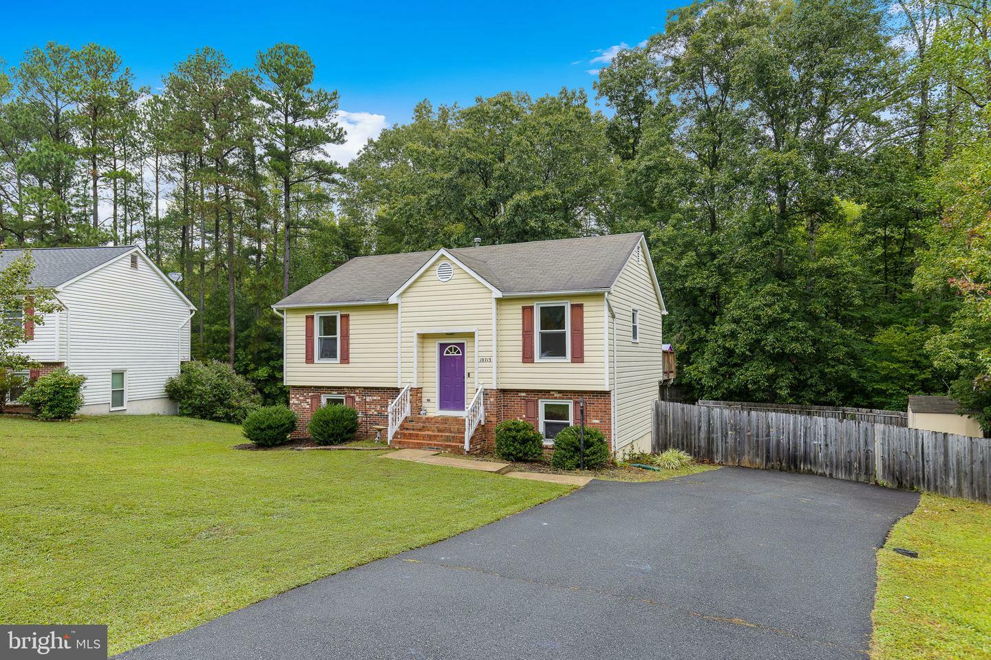 Property Photo:  10713 Cobblestone Drive  VA 22553 