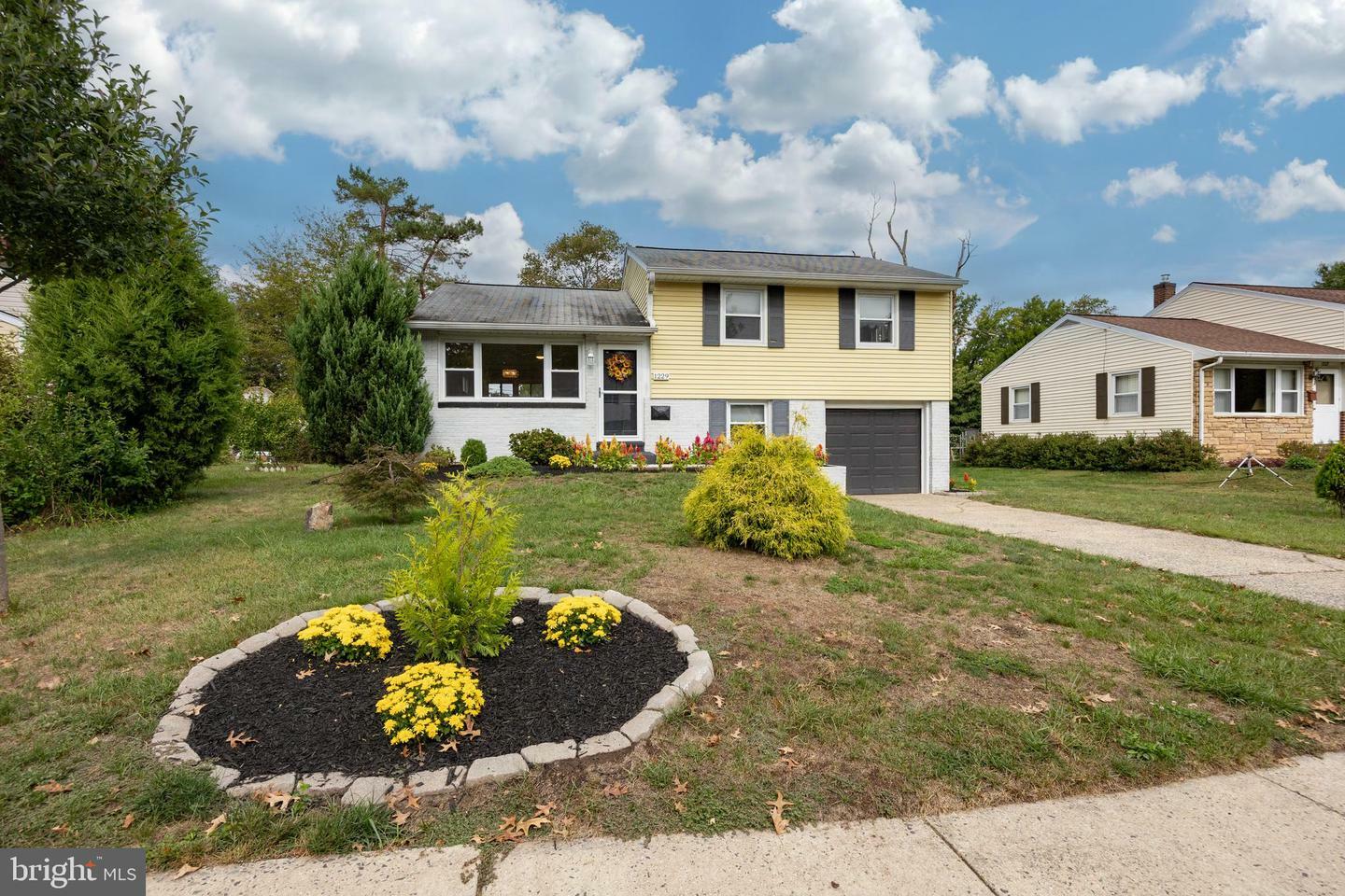 Property Photo:  1229 Garfield Avenue  PA 19460 