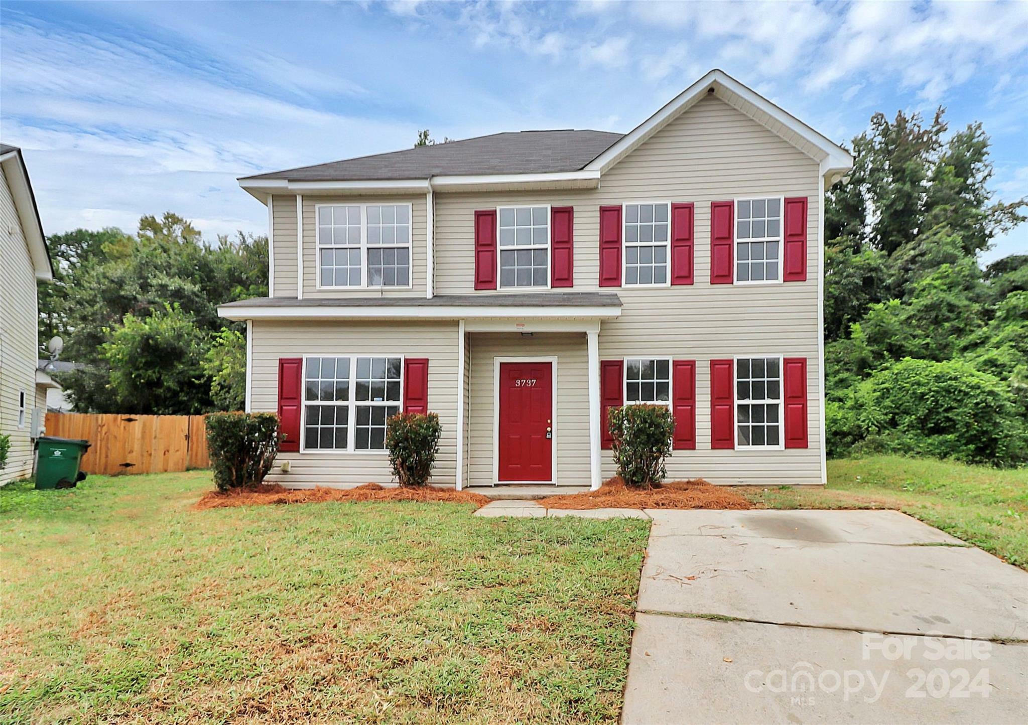 Property Photo:  3737 Kadey Drive  NC 28208 