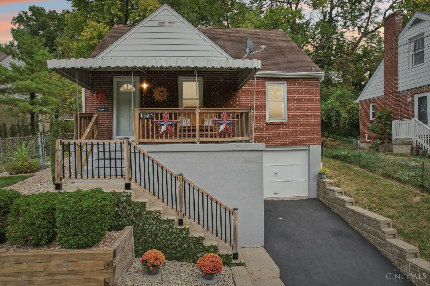 Property Photo:  1524 Hunt Road  OH 45215 