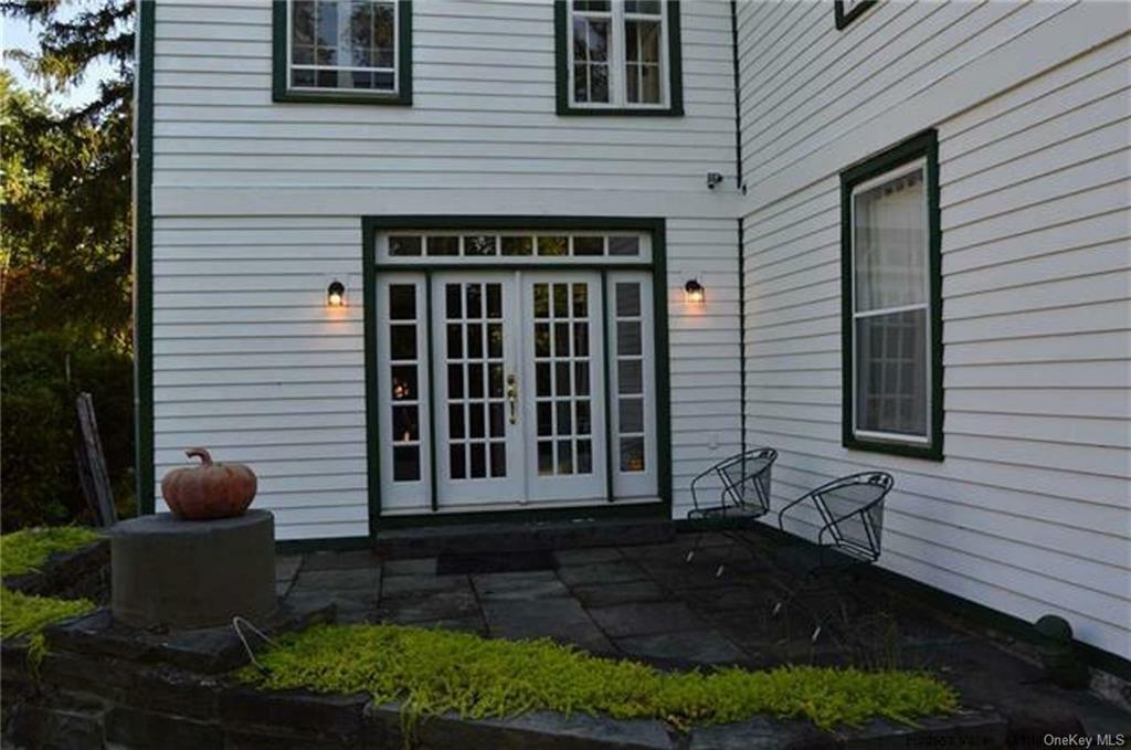 Property Photo:  1134 Main Street  NY 12477 