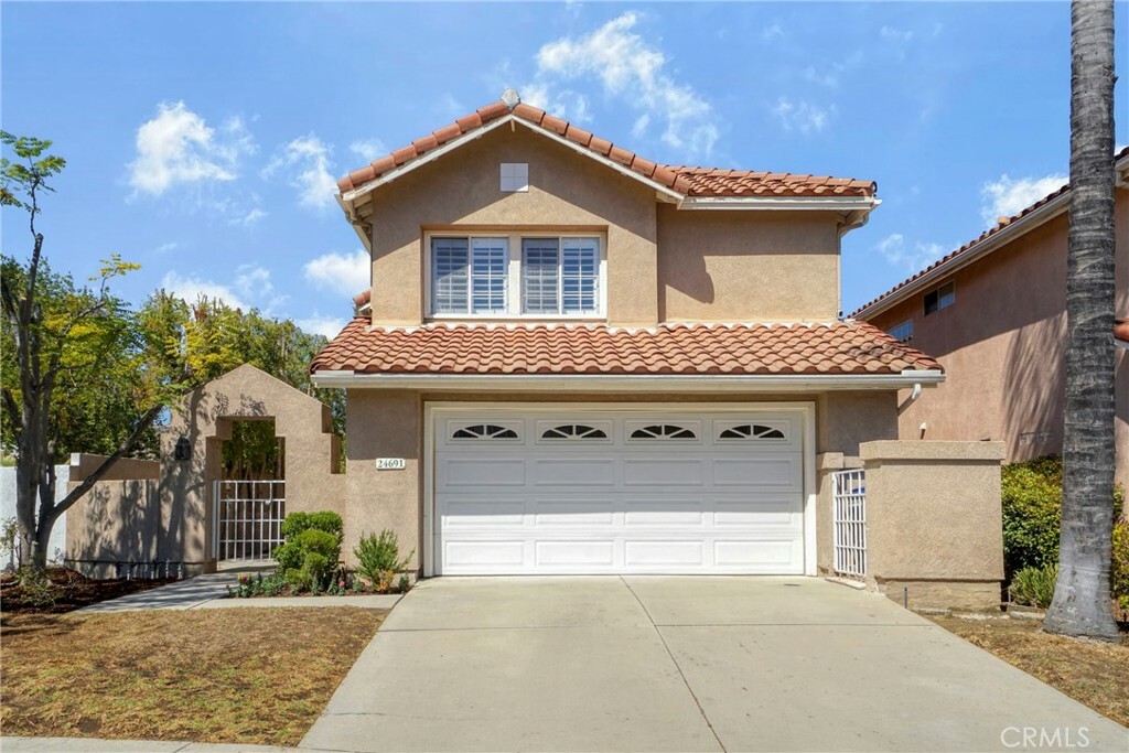 Property Photo:  24691 Calle Largo  CA 91302 