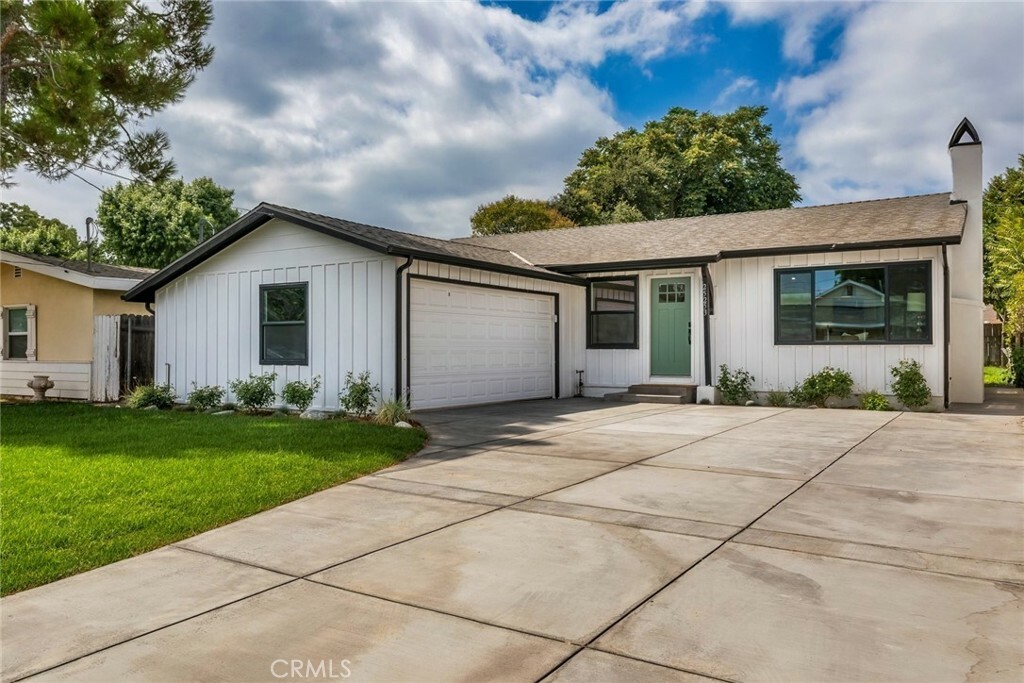 Property Photo:  25253 Wheeler Road  CA 91321 