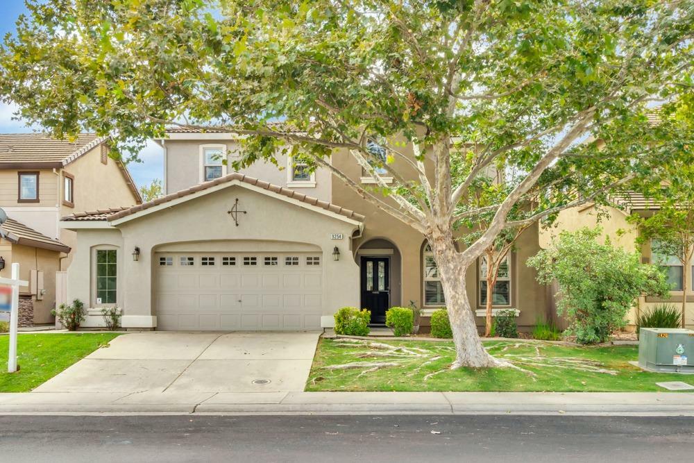 Property Photo:  9254 Almondwillow  CA 95624 