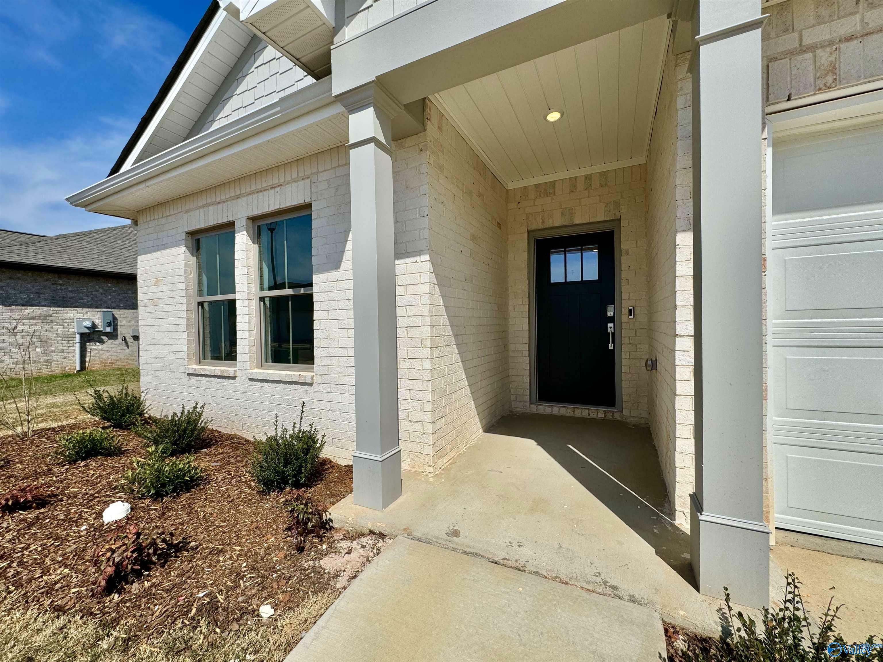 Property Photo:  115 Layton Hall Circle  AL 35749 