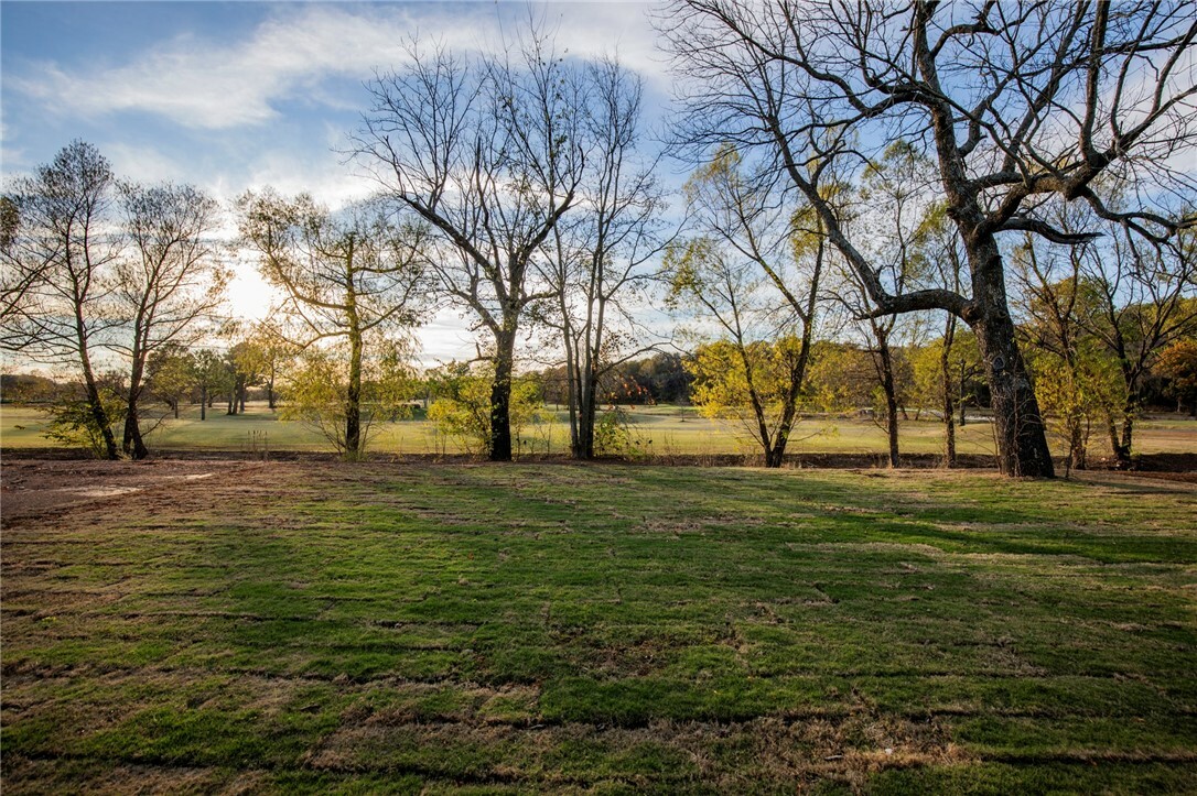 Property Photo:  1103 Torrey Pines Road  AR 72718 