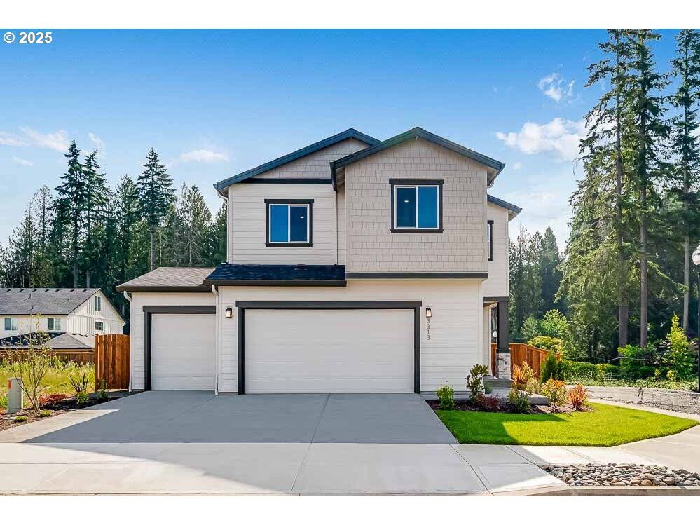 Property Photo: 3313 SE 12th Ave WA 98604