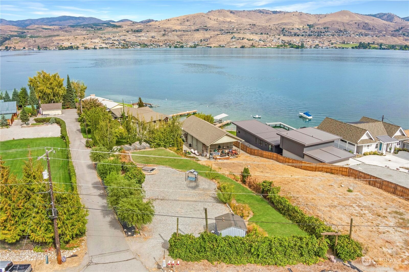 Property Photo: 3850 US Highway 97A WA 98816