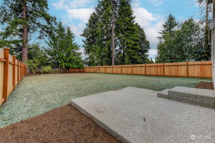 Property Photo:  429  Logan Road 1  WA 98036 