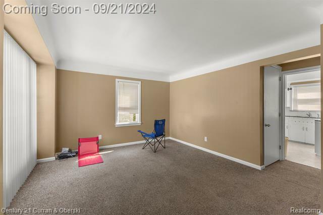 Property Photo:  540 Arlington Street  MI 48141 