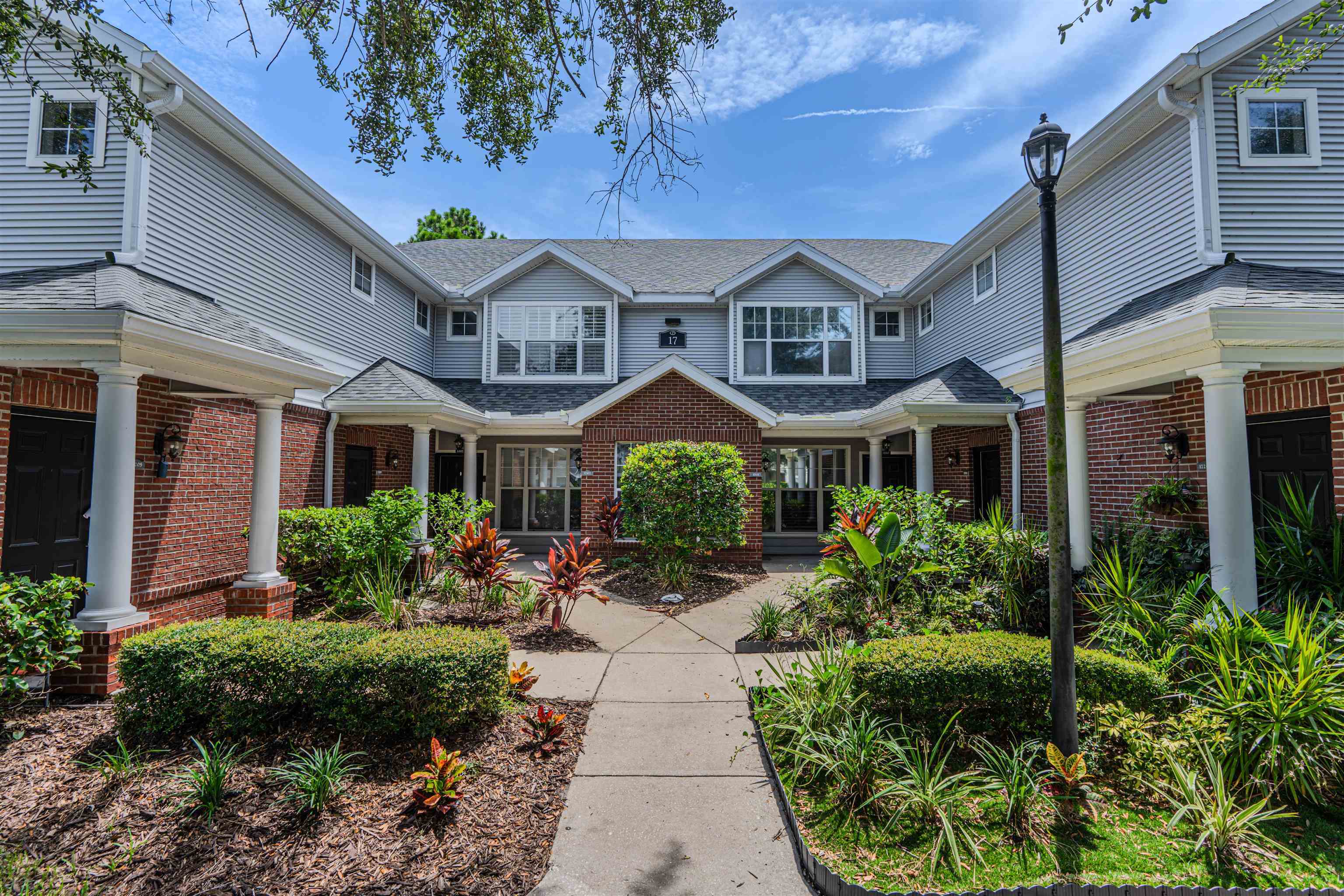 Property Photo:  17111 Harbour Vista Cir  FL 32080 