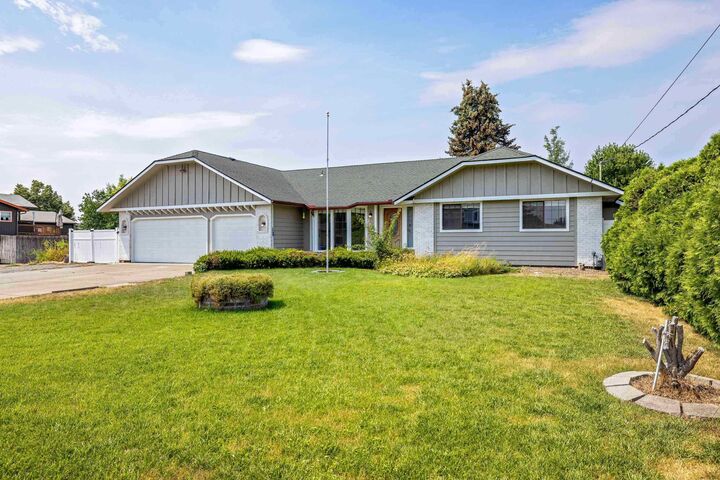 5015 N Bannen Rd  Spokane Valley WA 99216 photo