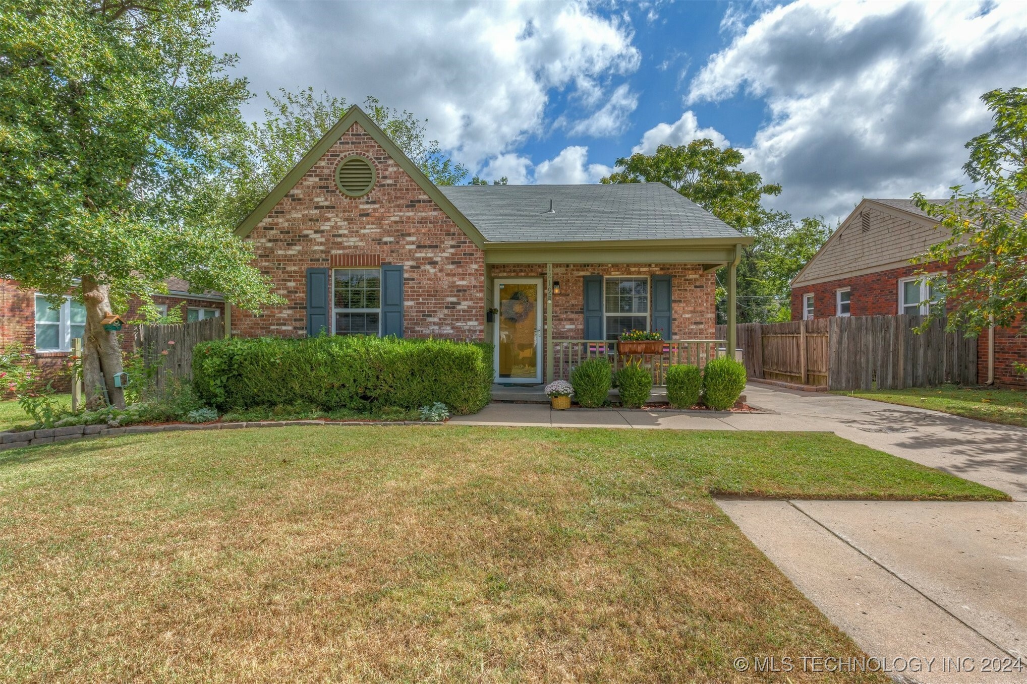 Property Photo:  1219 S Richmond Avenue  OK 74112 