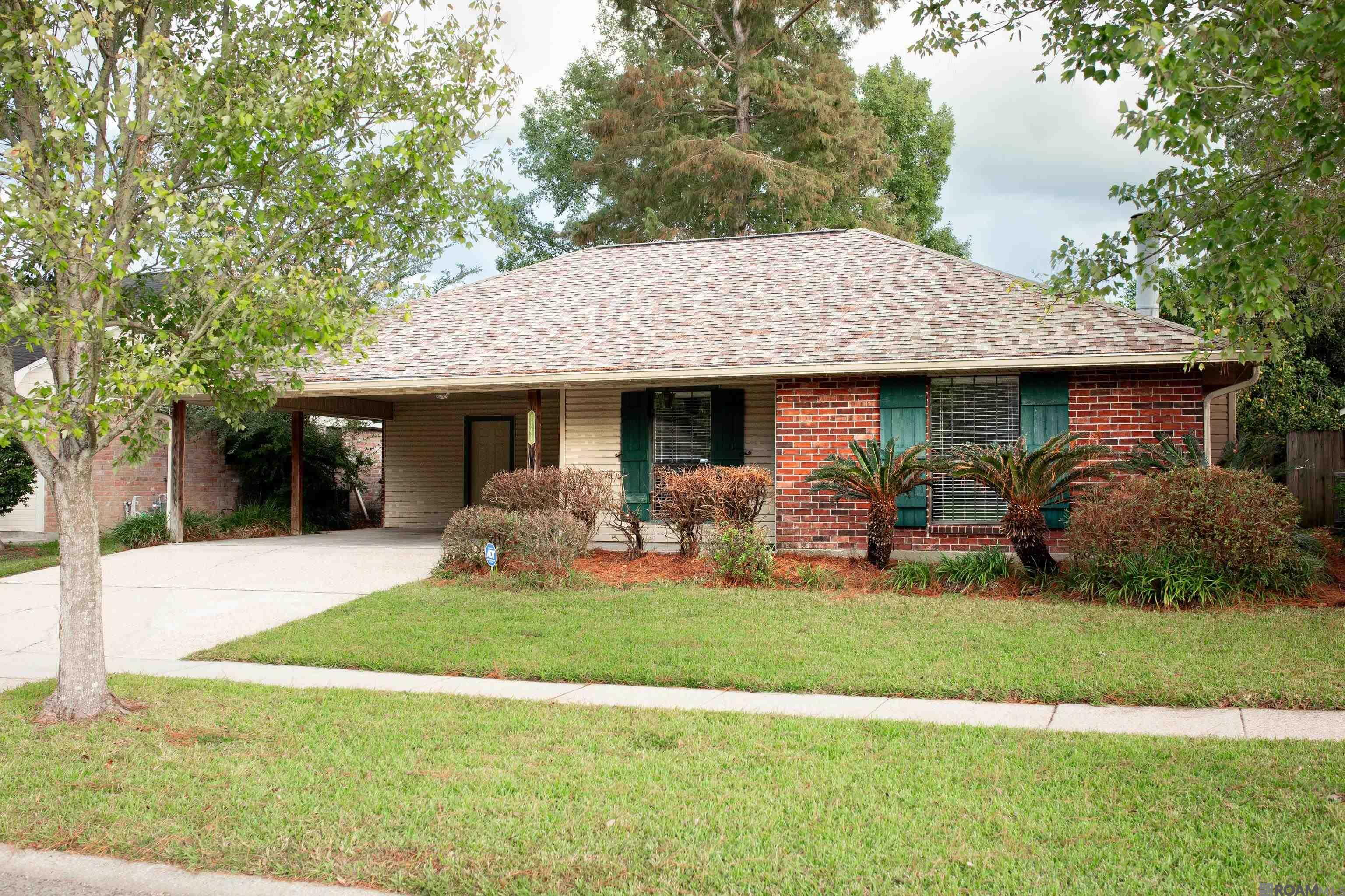 Property Photo:  1144 Briarridge Dr  LA 70810 