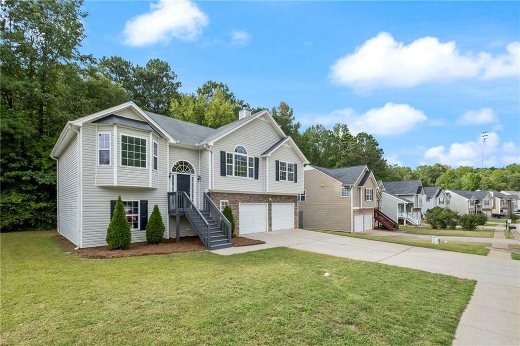 Property Photo:  622 Amberwood Drive  GA 30180 