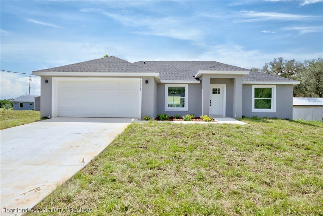 Property Photo:  2731 W Albatross Road  FL 33825 