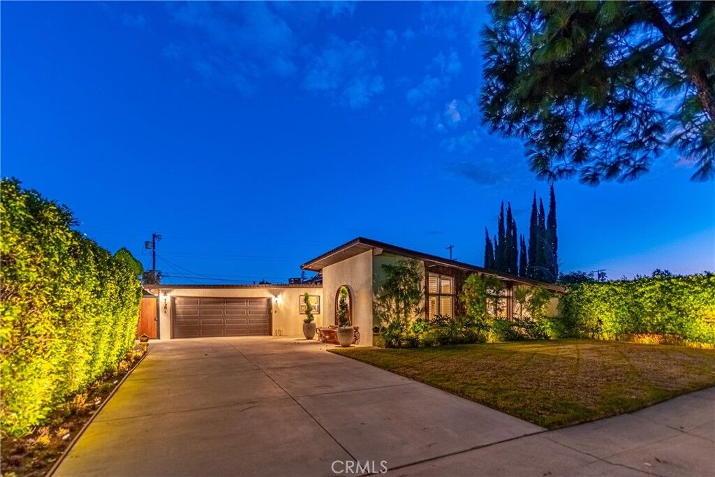 Property Photo: 17056 Tulsa Street CA 91344