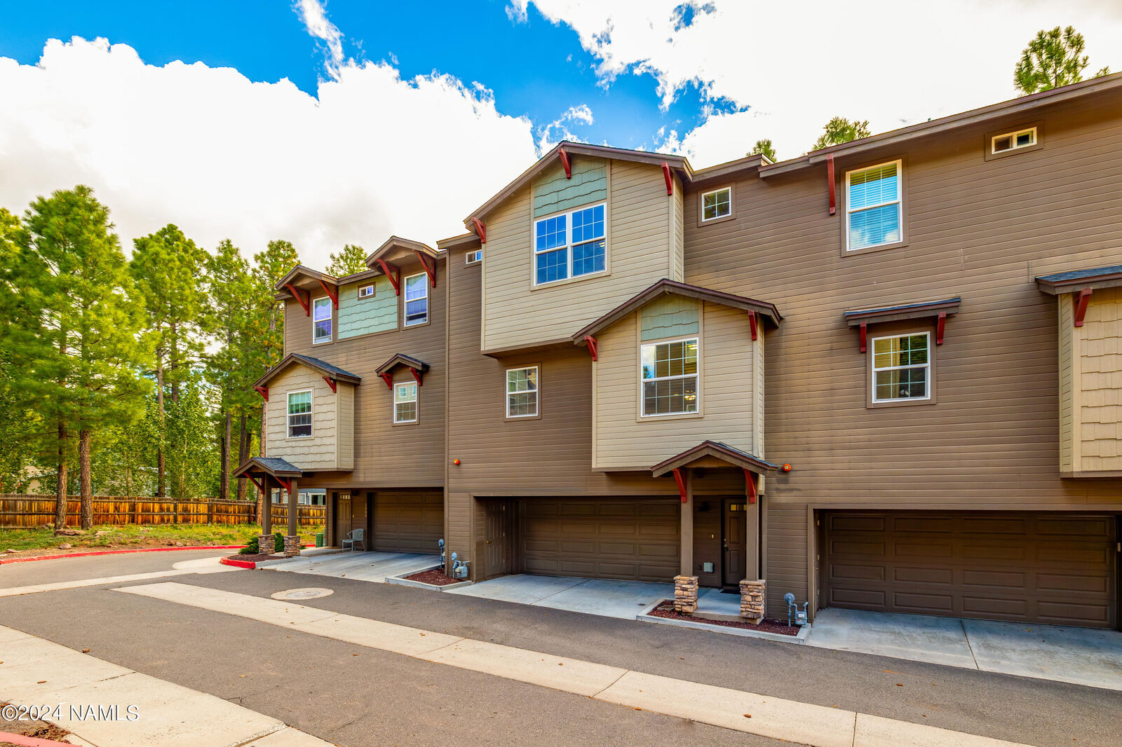 Property Photo: 1808 S Trinidad Lane AZ 86001