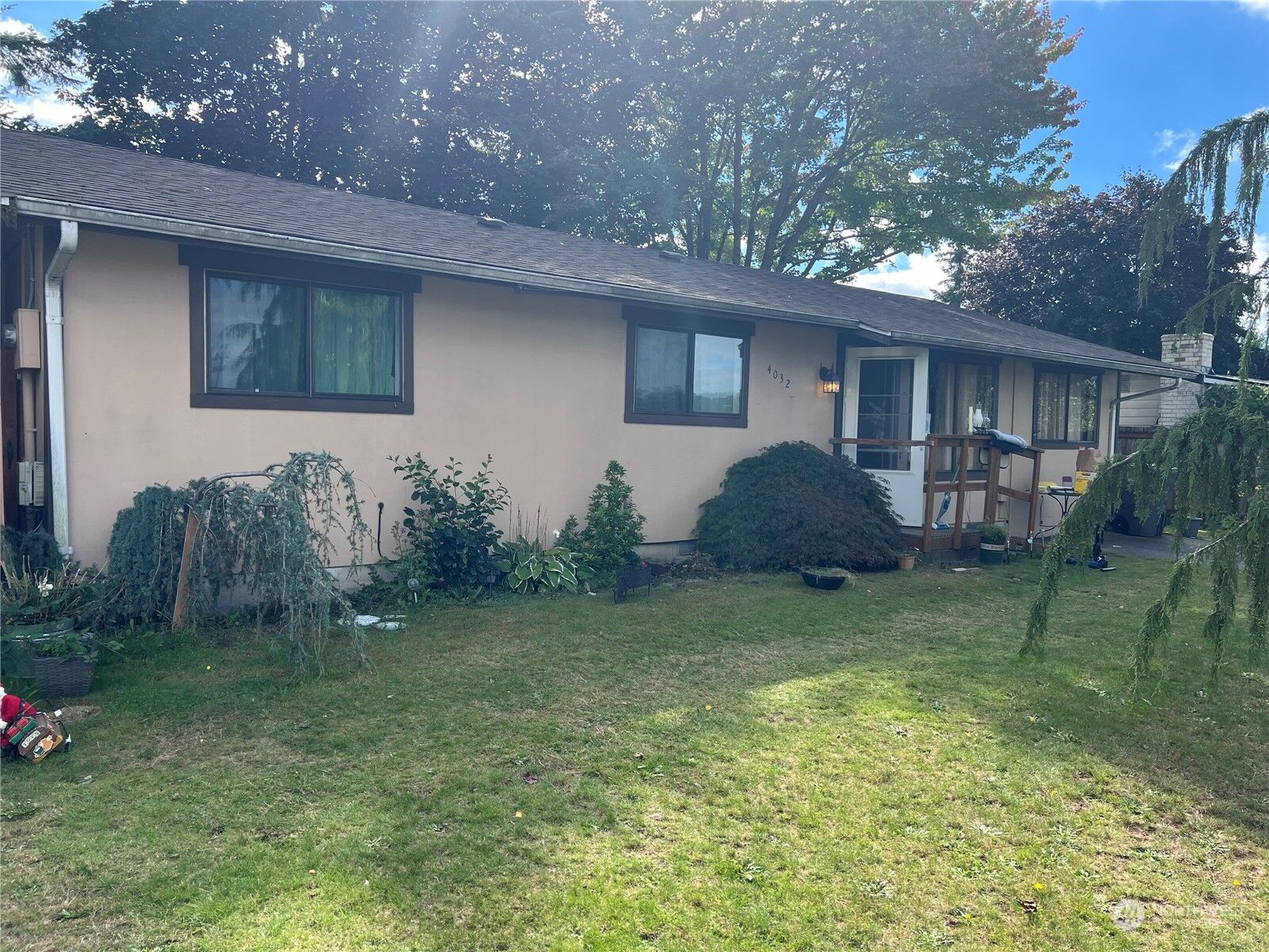 Property Photo:  4032  128th Street NE  WA 98271 