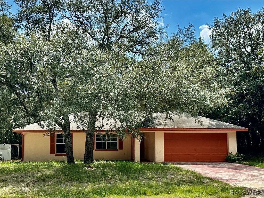 Property Photo:  3138 E Dawson Drive  FL 34453 