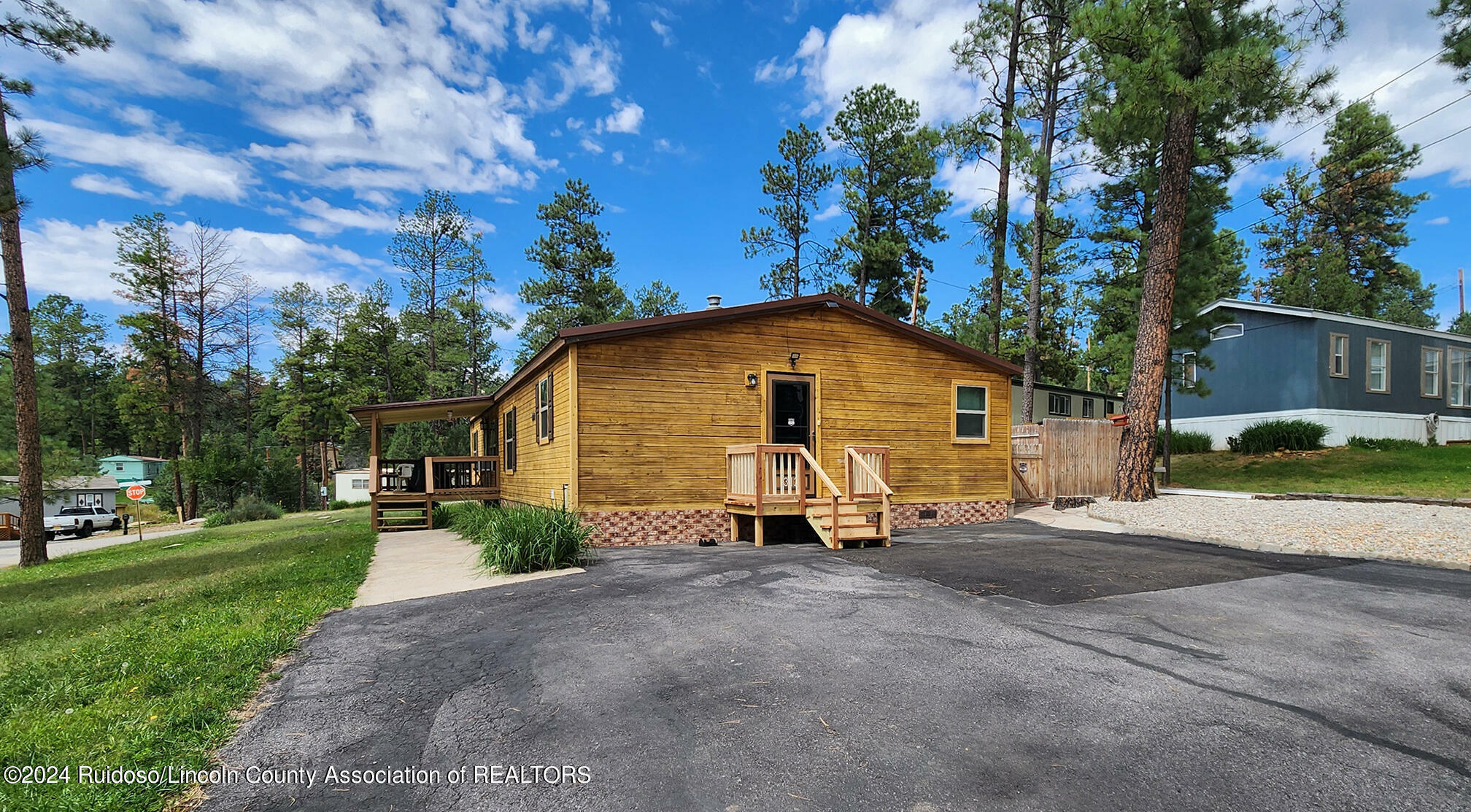 Property Photo:  312 Keyes Drive  NM 88345 