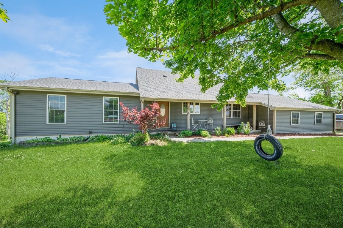 Property Photo:  6754 29th Avenue  IA 52332 