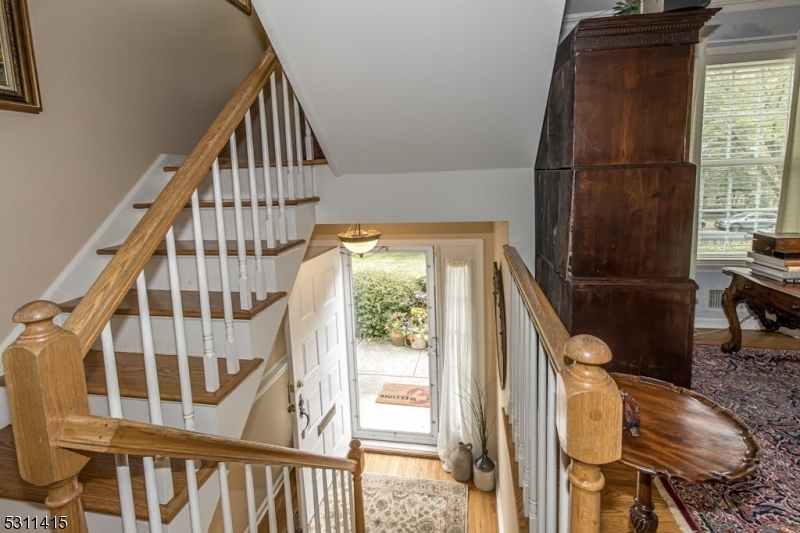 Property Photo:  307 Elm St  NJ 07090 