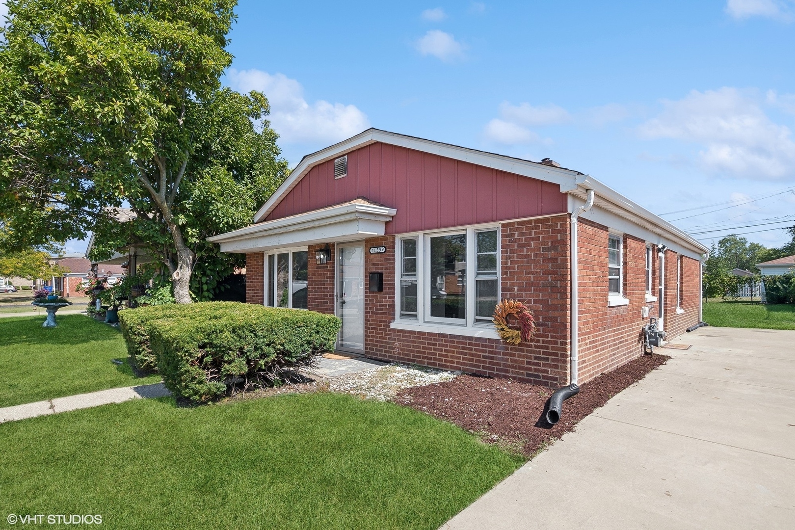 Property Photo:  11559 S Troy Drive  IL 60803 